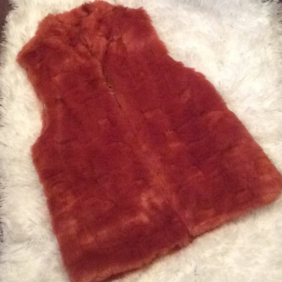 Forever 21 Jackets & Blazers - 📌NWOT, Faux Fur Vest